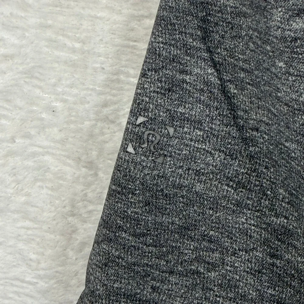 Lululemon Surge Short 6 Mens Small Heathered Black Gray Running Athletic Liner